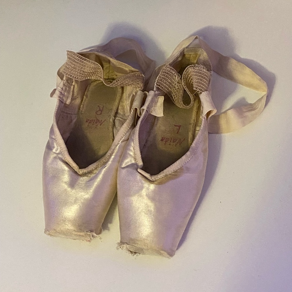 Russian Pointe Sapfir Shoes